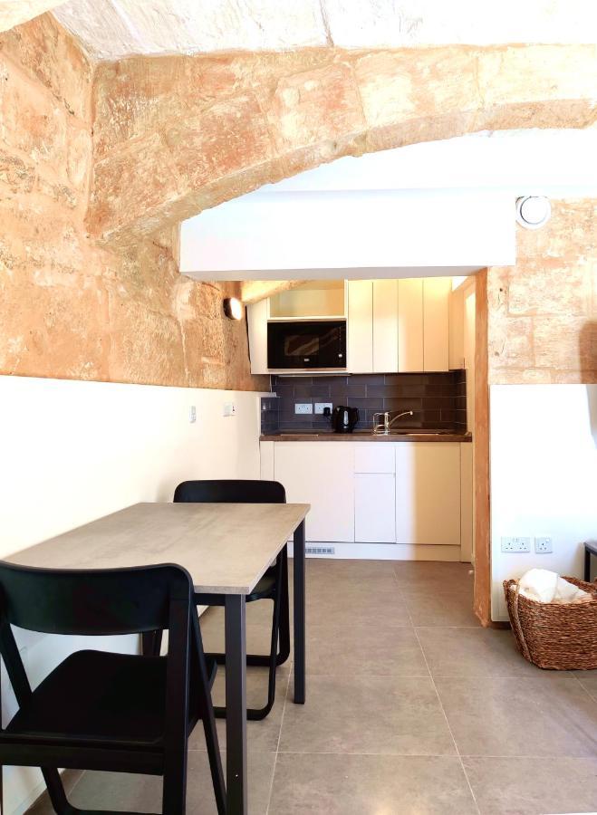 Tide 21 Savynomad Harbour Residences Valletta Exterior photo